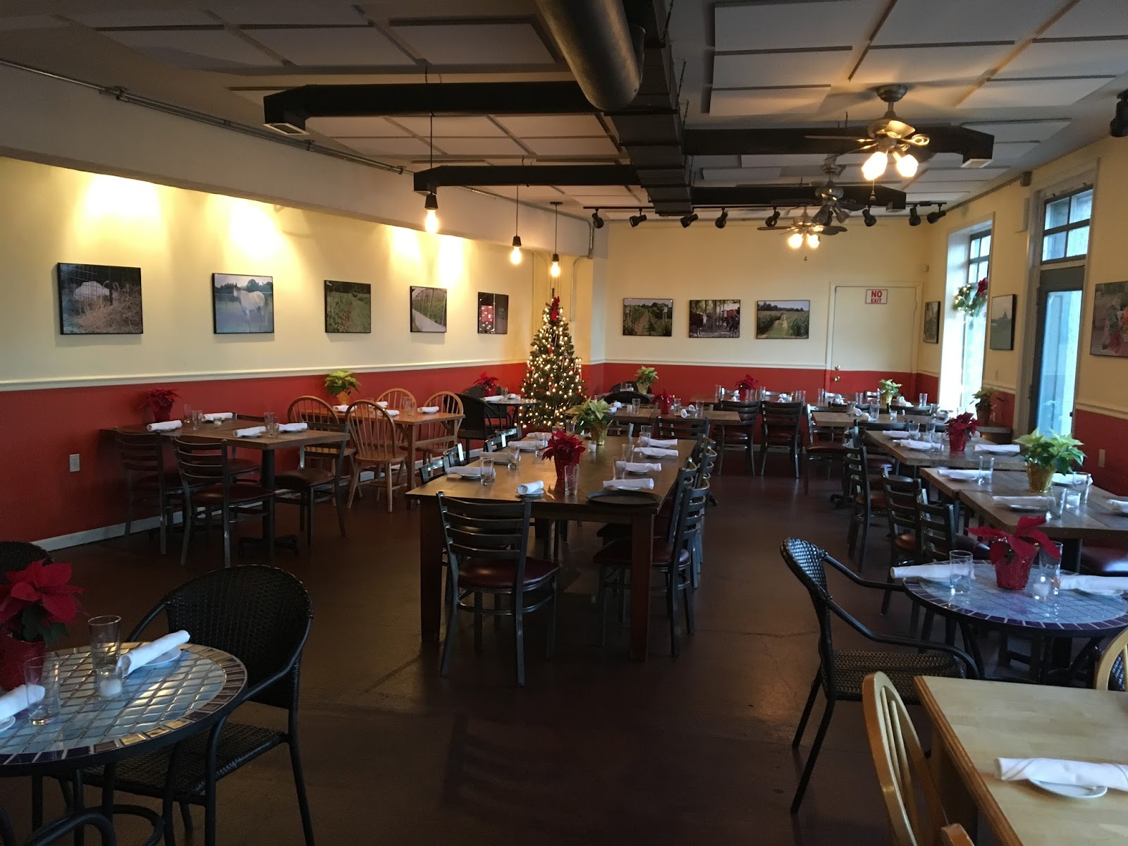 12 Farms Restaurant in Hightstown