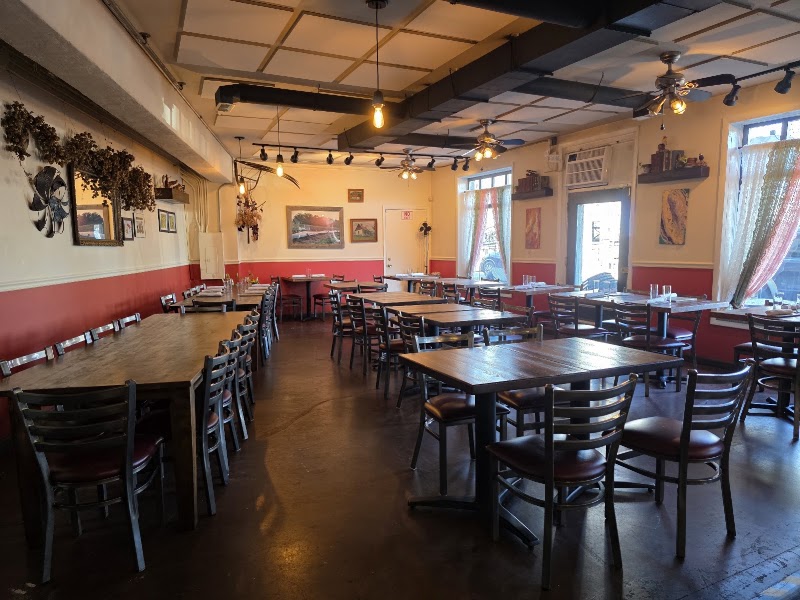 Food and interior photo 4 at 12 Farms Restaurant in Hightstown