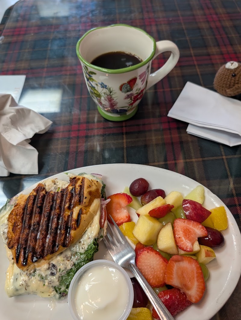 Food and interior photo 4 at Highland Deli & Grill in Carrollton