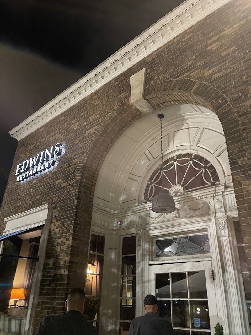 Food and interior photo 5 at EDWINS Leadership & Restaurant Institute in Cleveland Heights