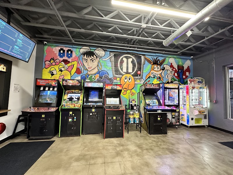 Arcade 11 Bar & Restaurant in Hays