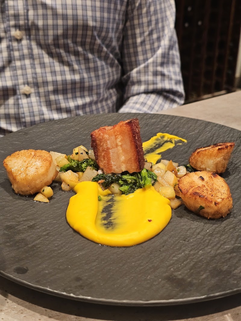 Food and interior photo 5 at Clarity in Vienna