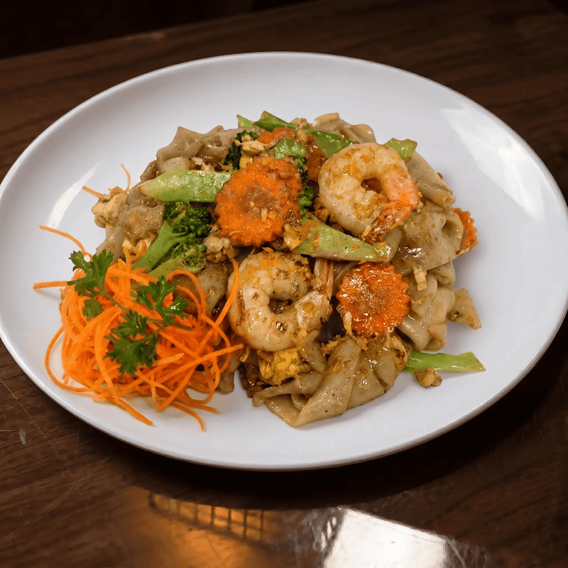 Food and interior photo 2 at ThaiHeavenToo in Owings Mills