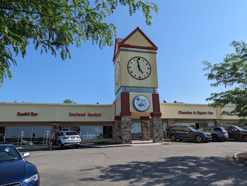 Waterfront Seafood Market in West Des Moines