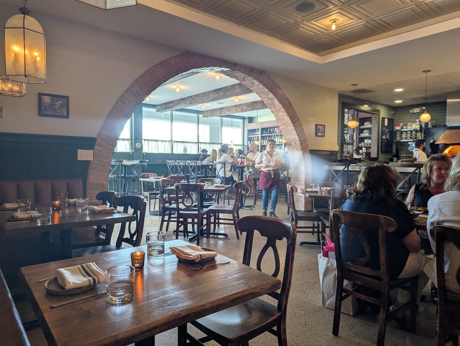 Cane Pazzo in Hanahan