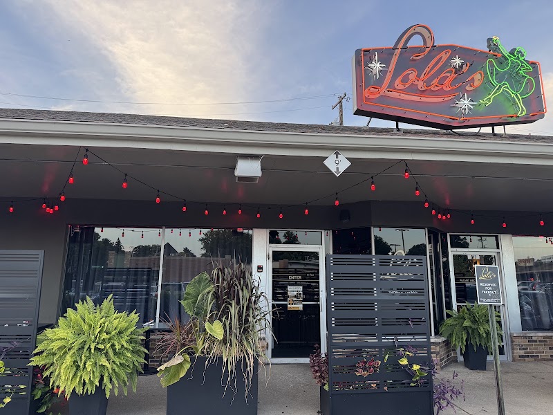 Lola's Hi/Lo Lounge in Madison