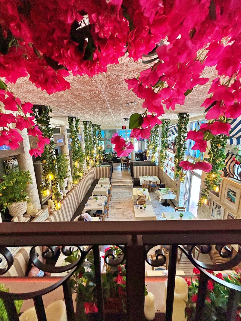 Food and interior photo 5 at Osteria Positano in Miami Beach