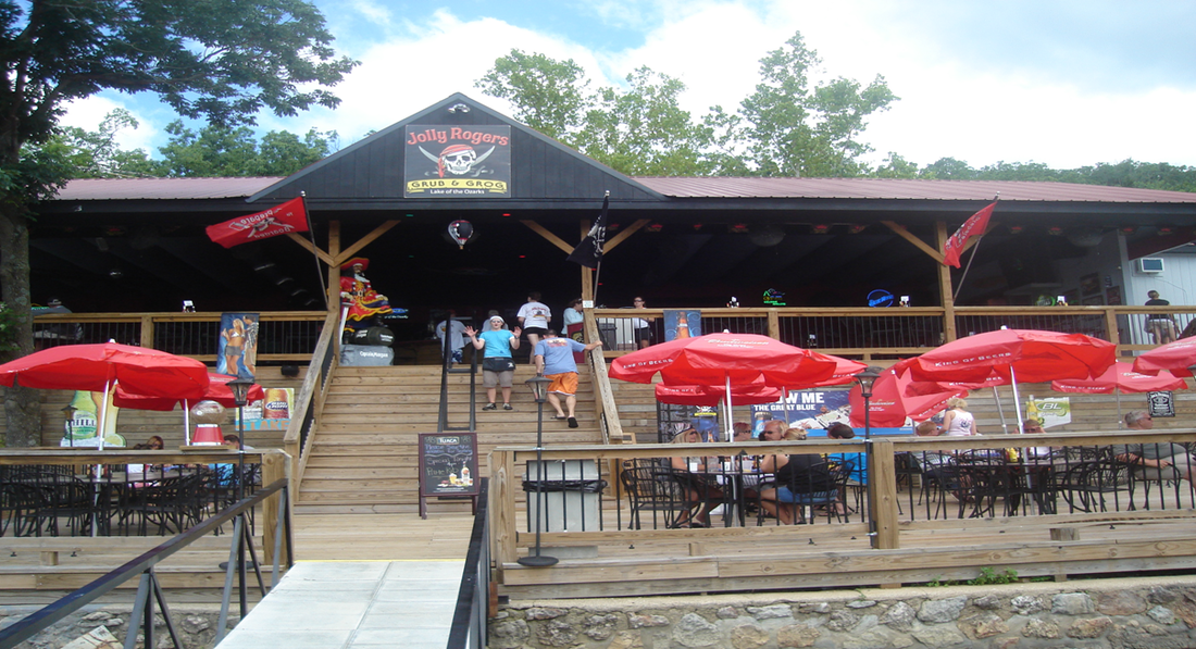 Jolly Rogers Grub & Grog in Rocky Mount