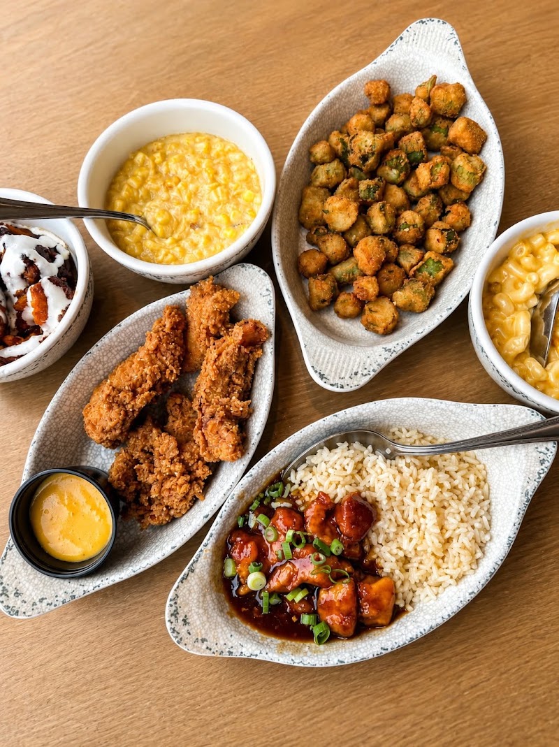 Food and interior photo 4 at Paula Deen's Family Kitchen in Nashville