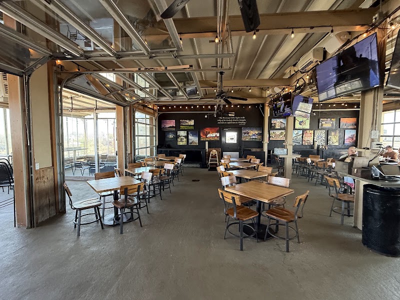 Food and interior photo 3 at 10 South Rooftop Bar & Grill in Vicksburg