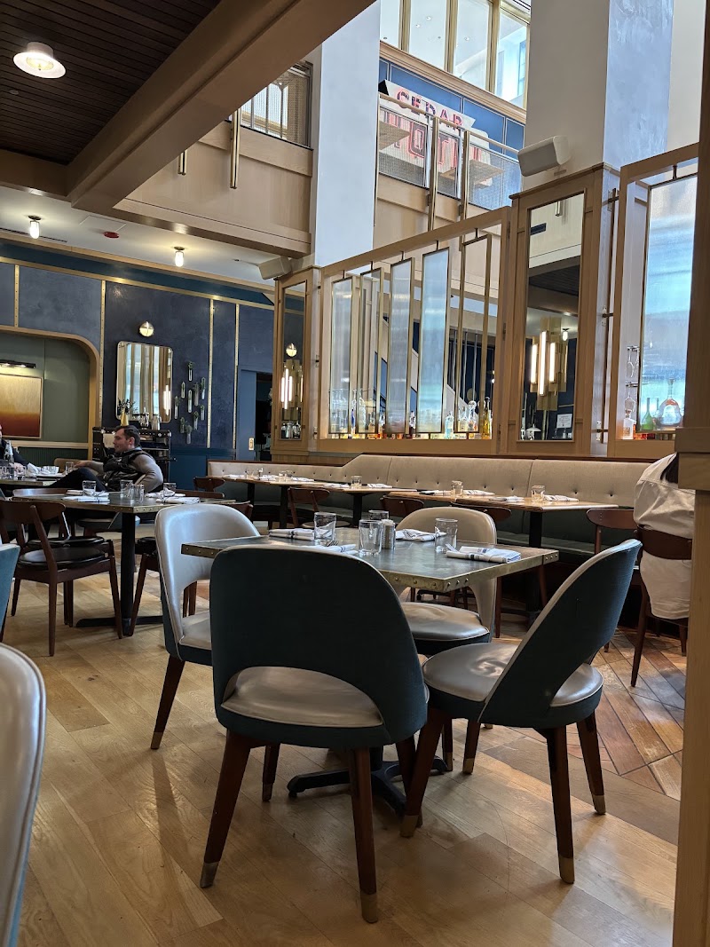 Food and interior photo 5 at Somerset in Chicago