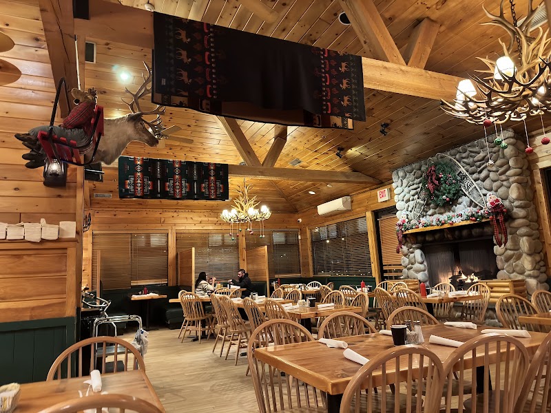 Food and interior photo 5 at Muddy Moose Restaurant & Pub in Conway