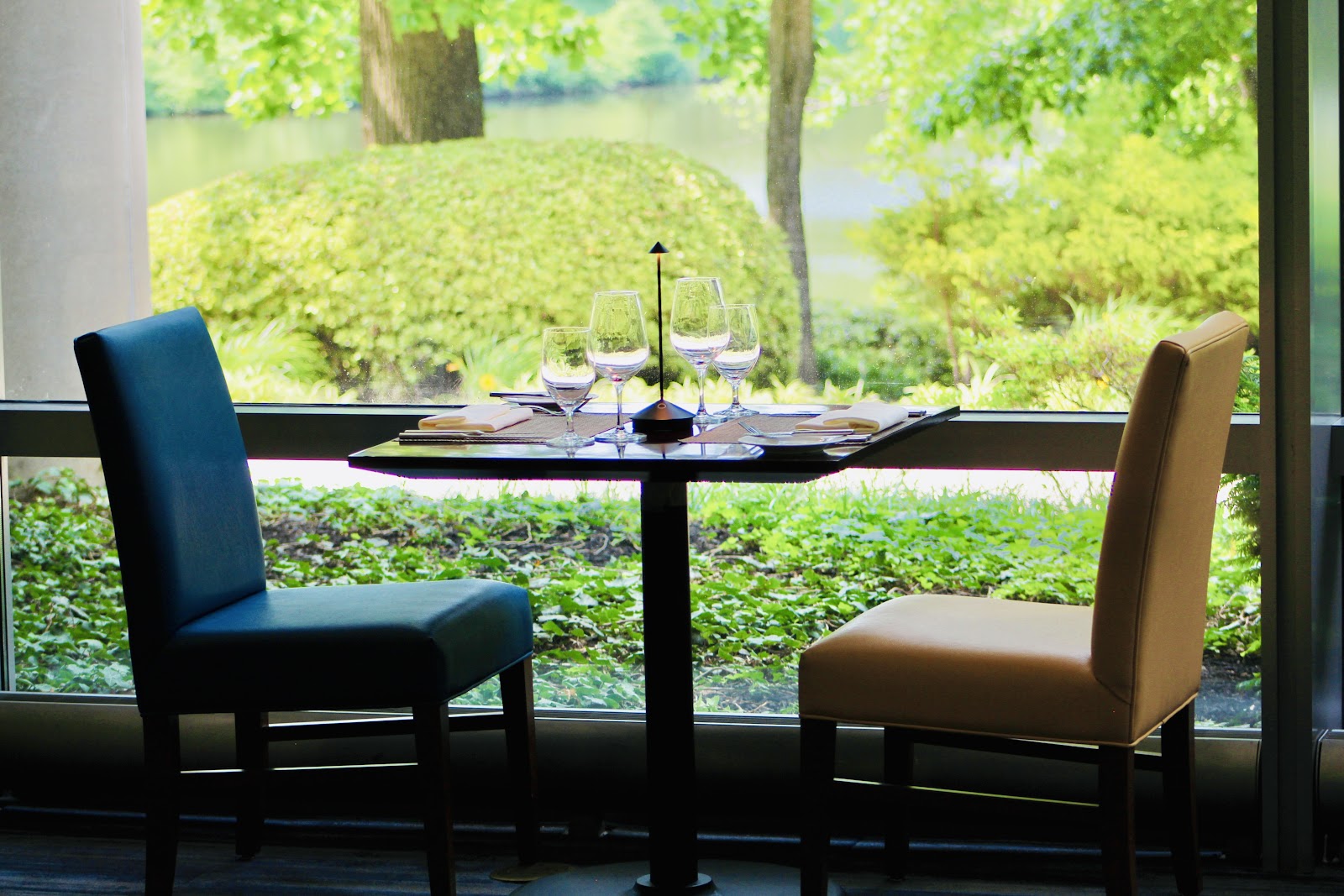2941 Restaurant in Falls Church