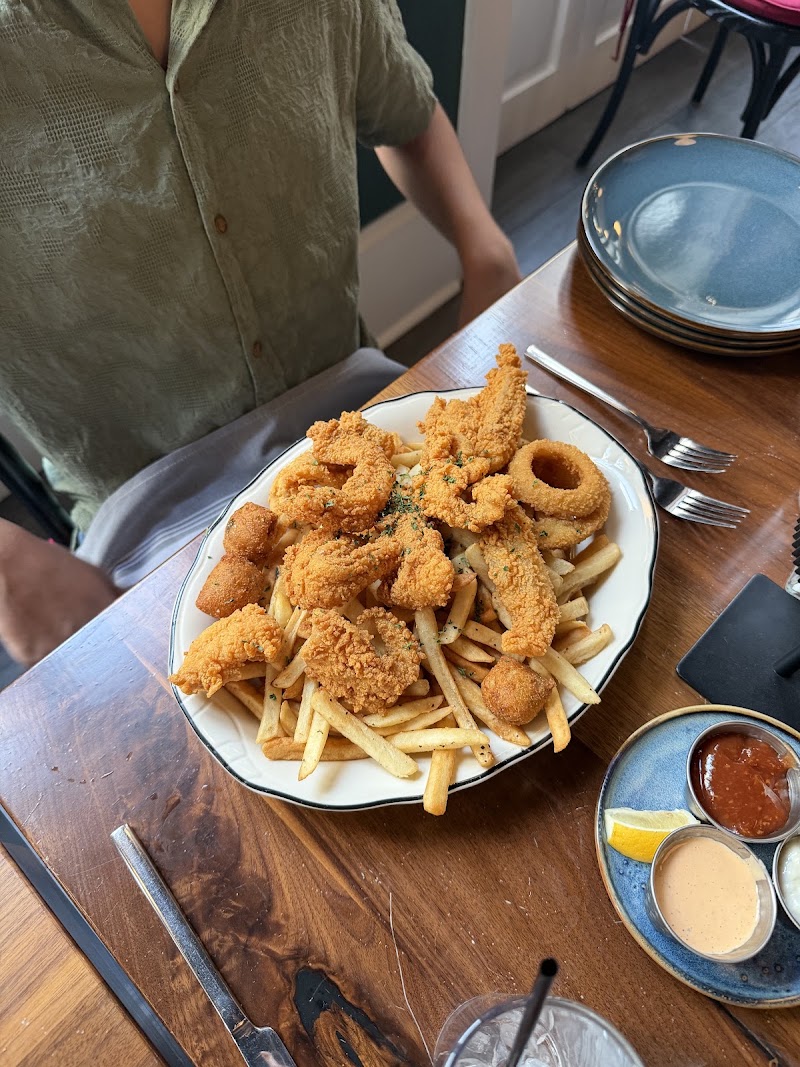 Food and interior photo 3 at Otis Seafood House in New Orleans