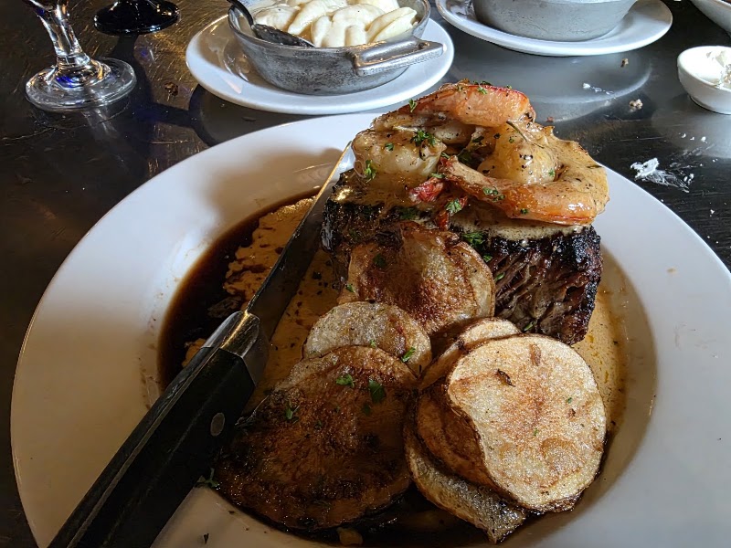 Food and interior photo 4 at Ely's Restaurant & Bar in Ridgeland