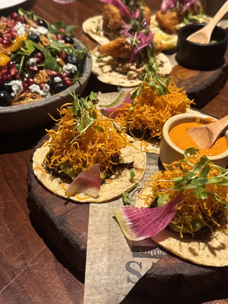 Food and interior photo 4 at dLeña in Washington