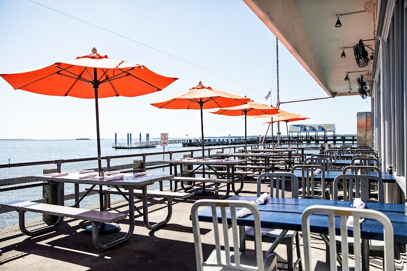 Fleet Landing Restaurant & Raw Bar in Charleston