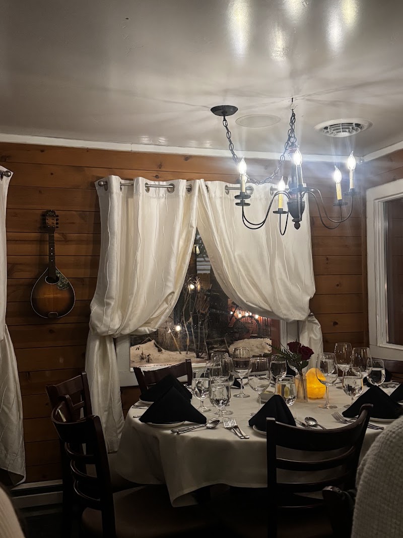 Food and interior photo 4 at Vintage in Ketchum