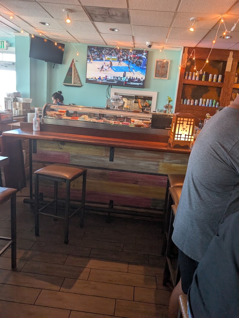 Food and interior photo 4 at Broken Oar Bar & Grill in Glen Burnie