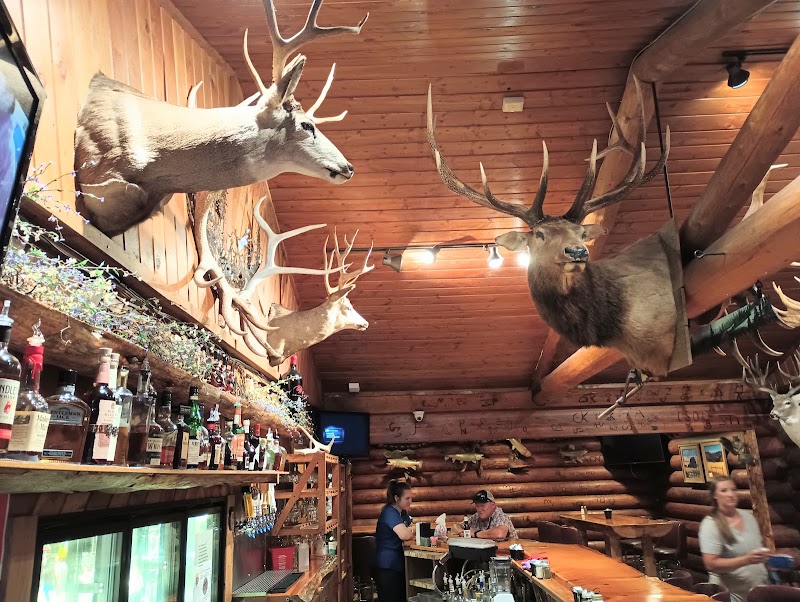 Food and interior photo 5 at The Land of Magic in Manhattan
