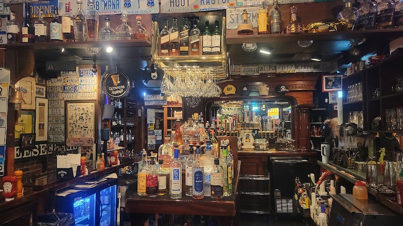 Food and interior photo 3 at Brick Alley Pub & Restaurant in Newport