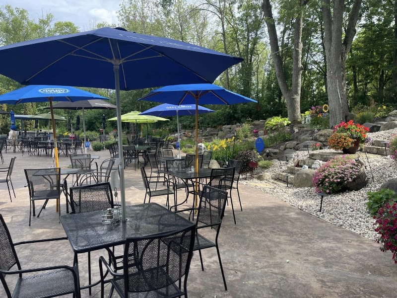 Cabby's Grill & Patio in Fox Lake