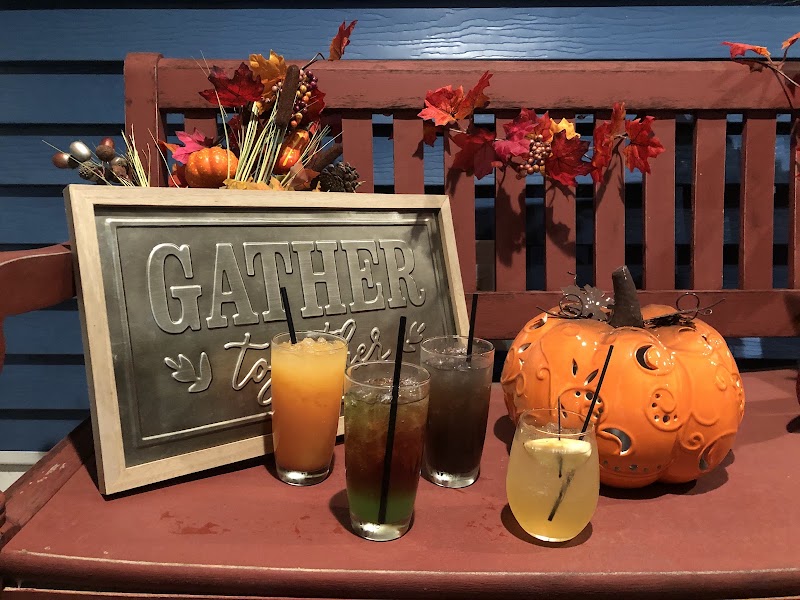 Food and interior photo 1 at Cabby's Grill & Patio in Fox Lake