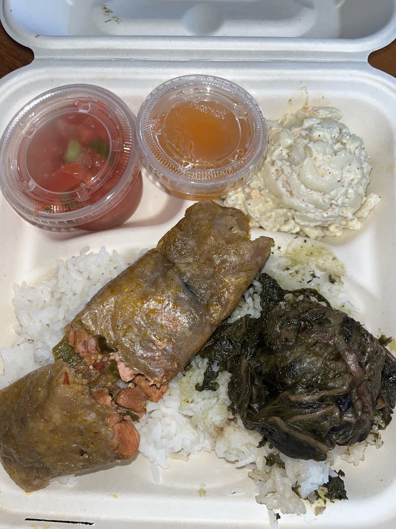 Food and interior photo 4 at Kaaloa's Super J's in Captain Cook