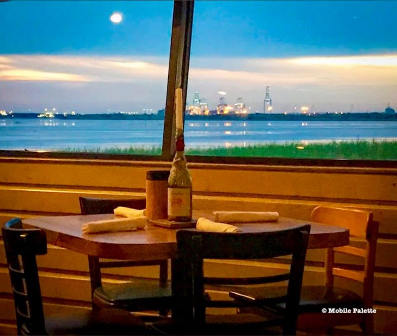 Felix's Fish Camp Restaurant in Spanish Fort