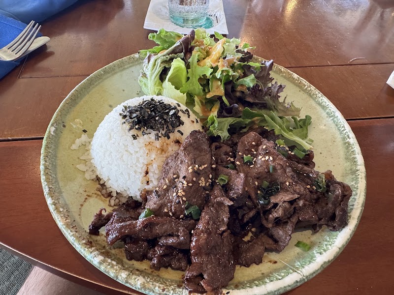 Food and interior photo 2 at Haleʻiwa Beach House in Haleiwa