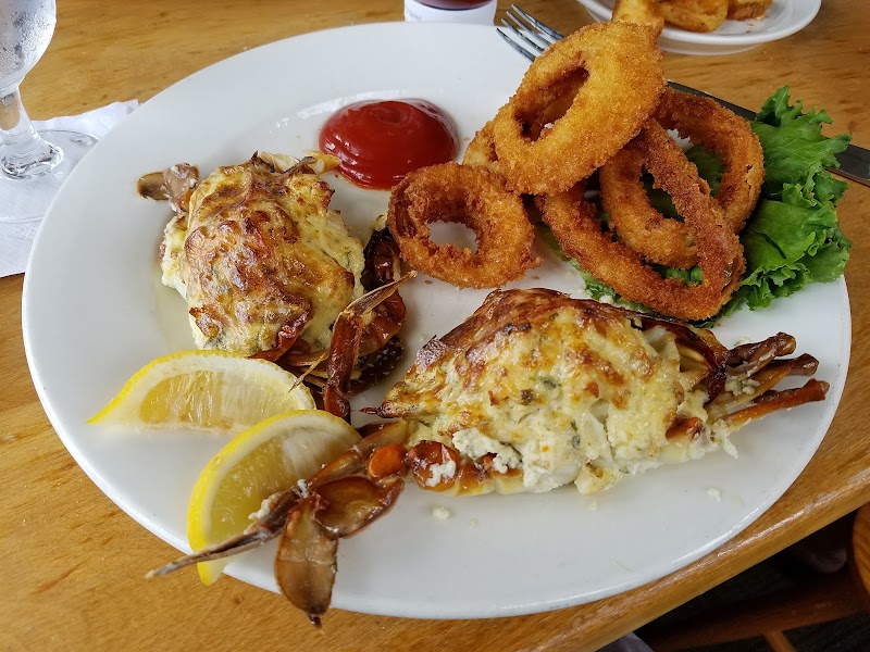 Food and interior photo 1 at Donnelly's Dockside in Arnold
