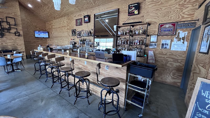 Studio 6 Bistro in Cozad