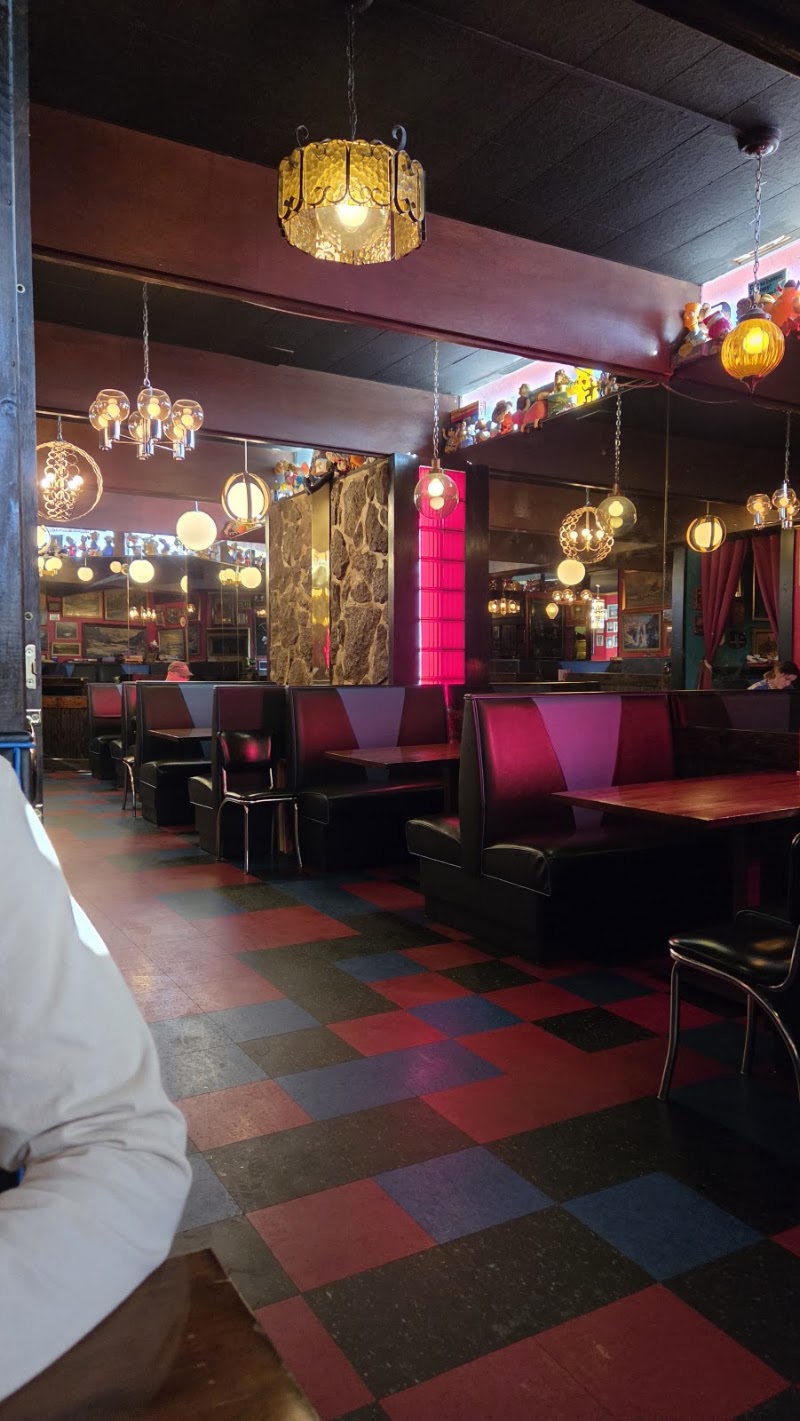 Food and interior photo 4 at Sisters and Brothers in Seattle