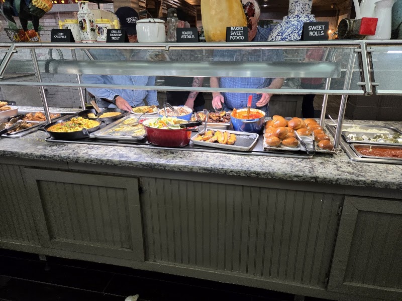 Food and interior photo 5 at Fred's Market Restaurant in Lakeland
