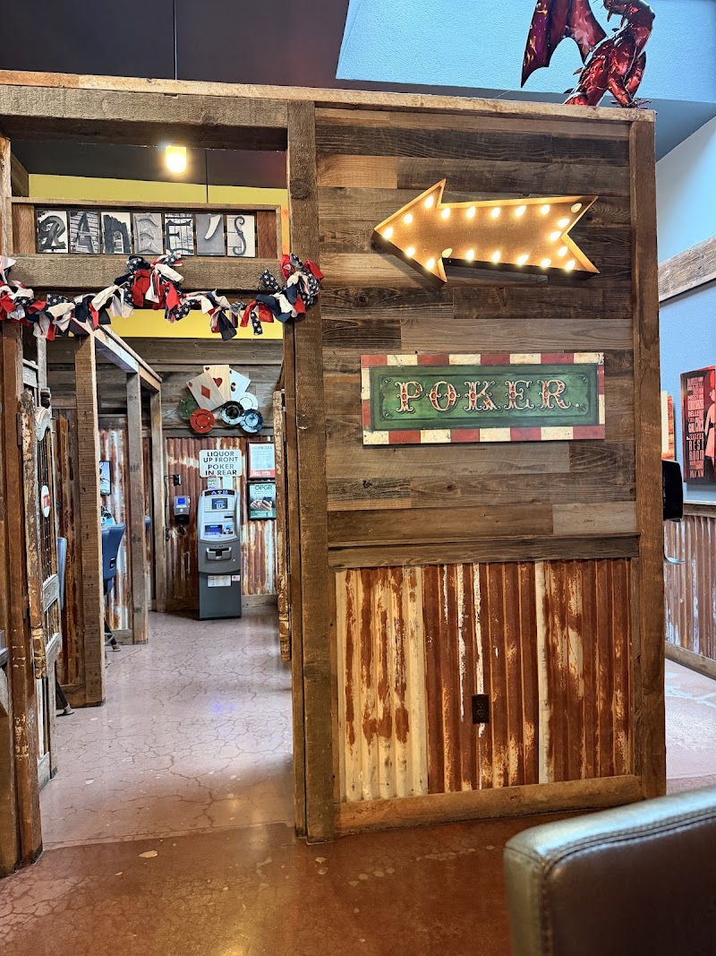 Food and interior photo 4 at Ranee's on Main in Oregon City