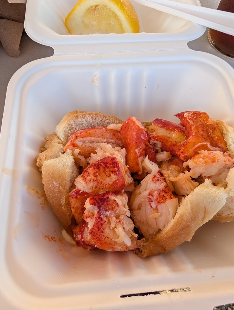 Food and interior photo 4 at Stowe's Seafood in West Haven