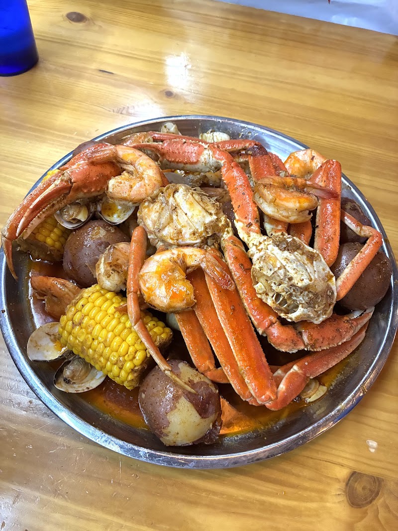 Food and interior photo 5 at Hook & Reel Cajun Seafood & Bar in Southgate