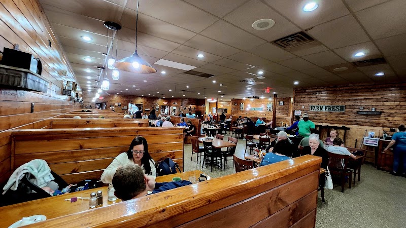 Sawyer's Farmhouse Breakfast in Pigeon Forge