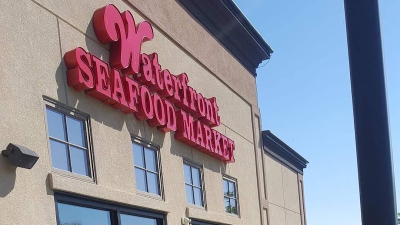 Food and interior photo 2 at Waterfront Seafood Market Restaurant - Ankeny in Ankeny