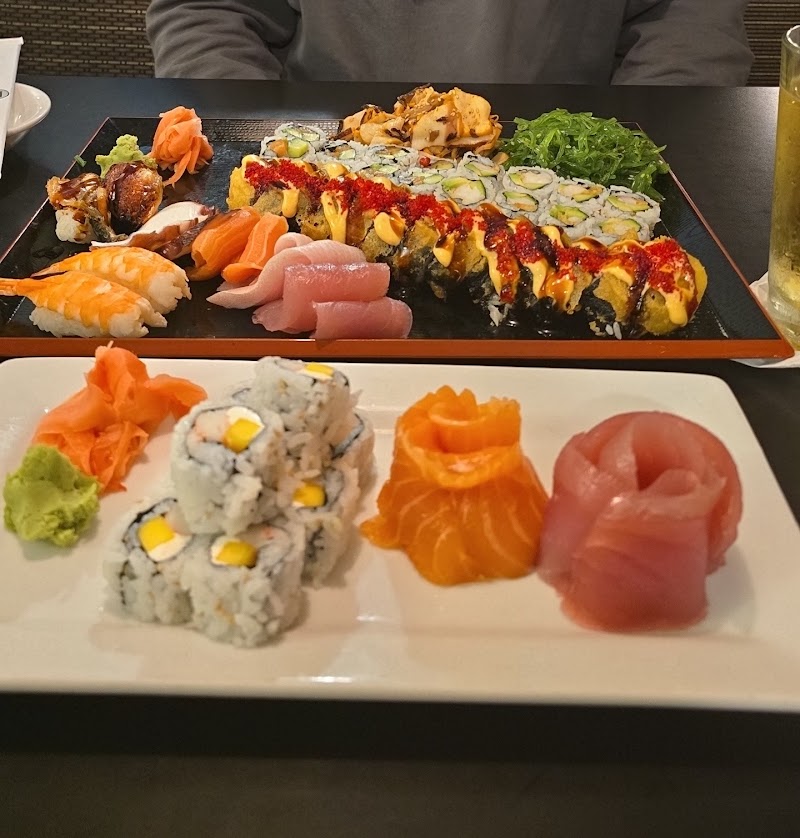 Food and interior photo 4 at Waterfront Seafood Market Restaurant - Ankeny in Ankeny