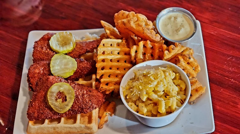 Food and interior photo 1 at Lila Mae’s Southern Kitchen & Lounge in Lincoln