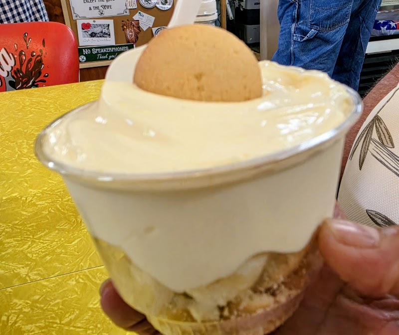 Food and interior photo 5 at Hagarville Grocery in Lamar