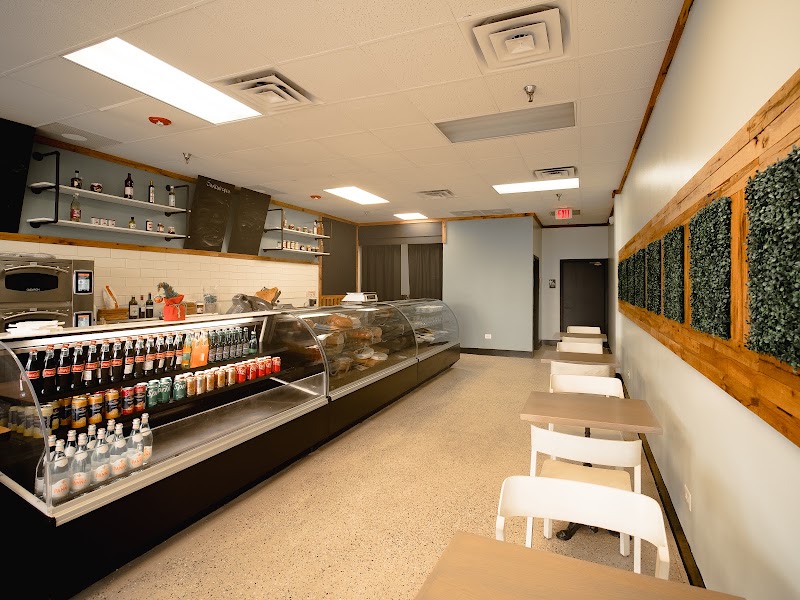 DeLishka Sandwiches & Bites in Glenview