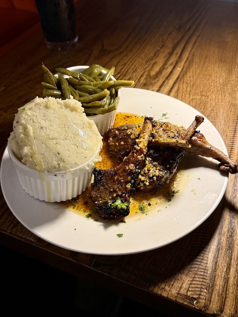 Food and interior photo 2 at SOUTHERN FIRE KITCHEN in Atlanta