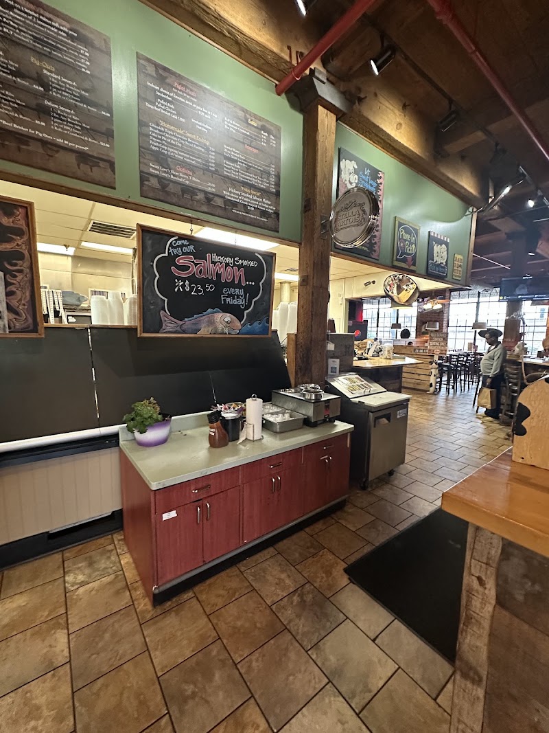 Food and interior photo 3 at Sweet Lucy's Smokehouse in Philadelphia