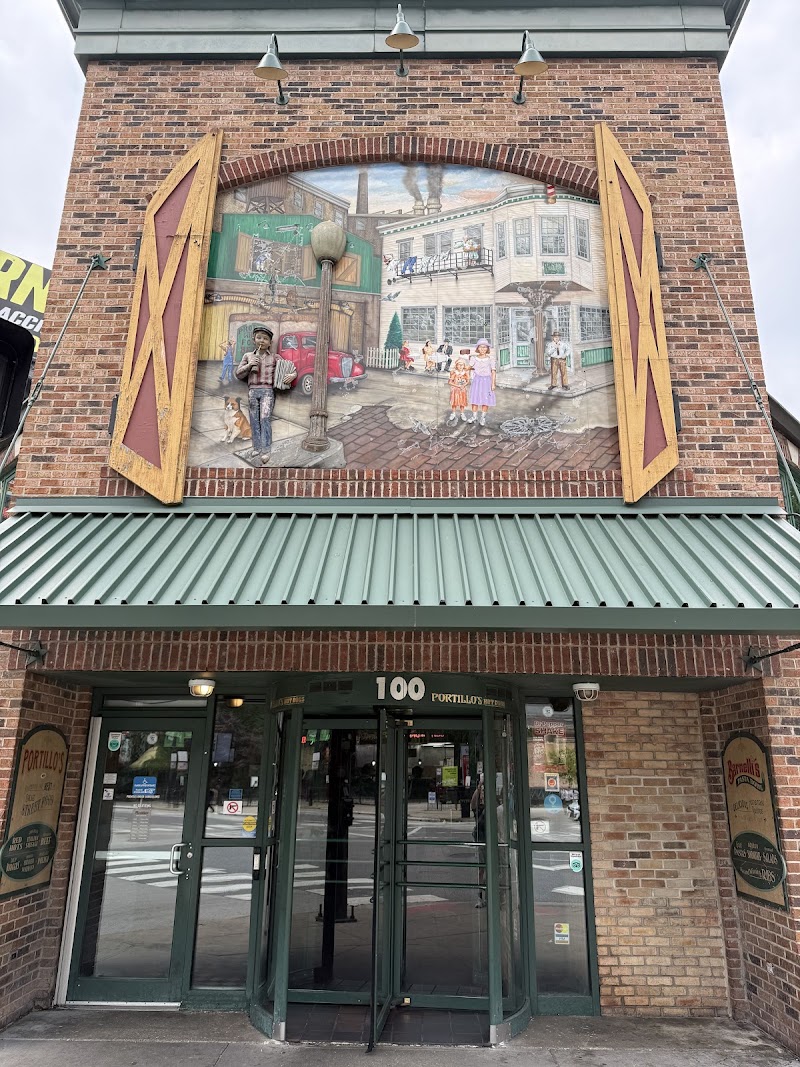 Food and interior photo 4 at Portillo's & Barnelli's Chicago in Chicago