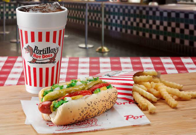Food and interior photo 5 at Portillo's & Barnelli's Chicago in Chicago