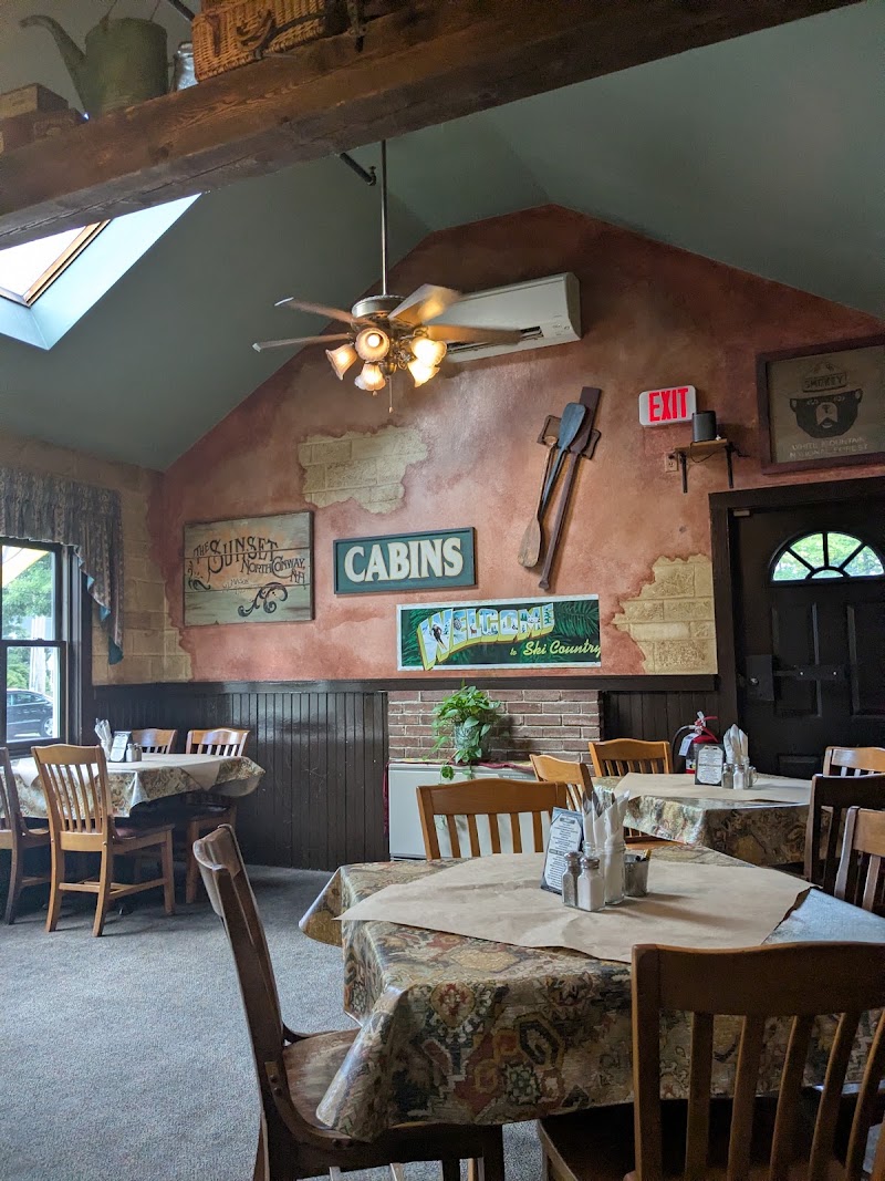 Food and interior photo 4 at Delaney's Hole In the Wall in Conway