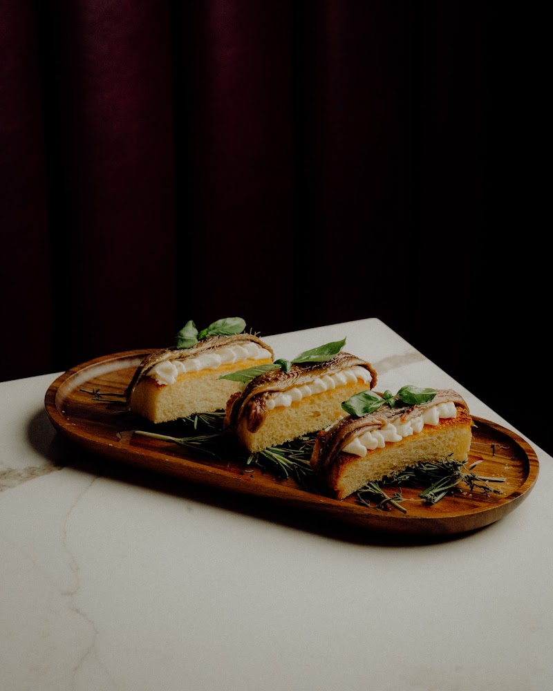 Food and interior photo 1 at Casa Ragazzi in New Brunswick
