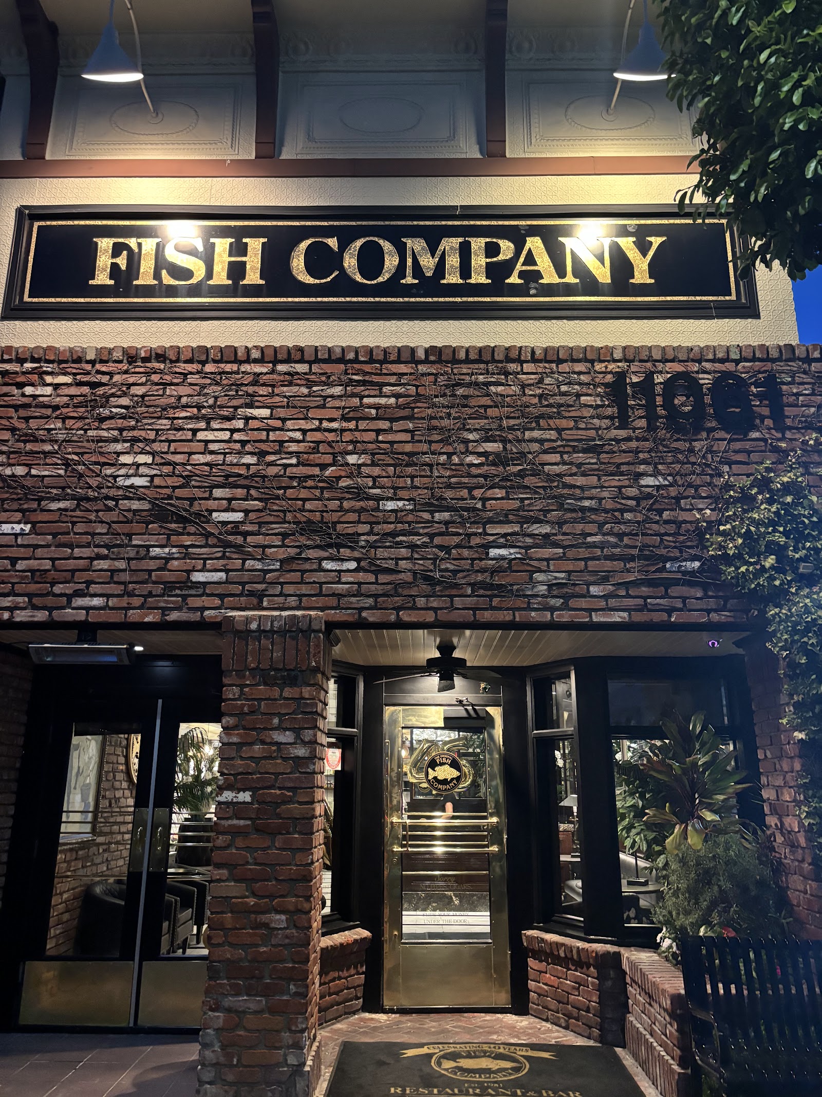 Original Fish Co. in Los Alamitos